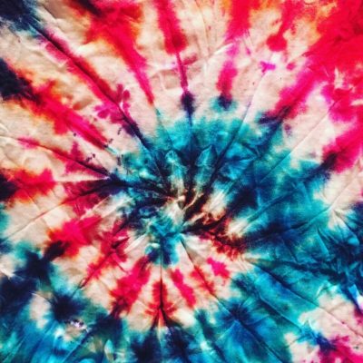 tie-dye shirt, swirl pattern